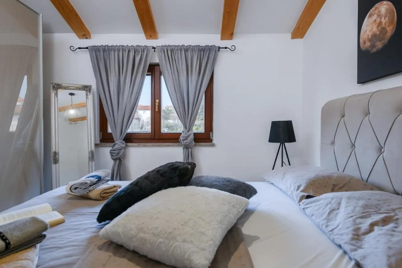 Apartman D&S Apartment Liznjan Croatia